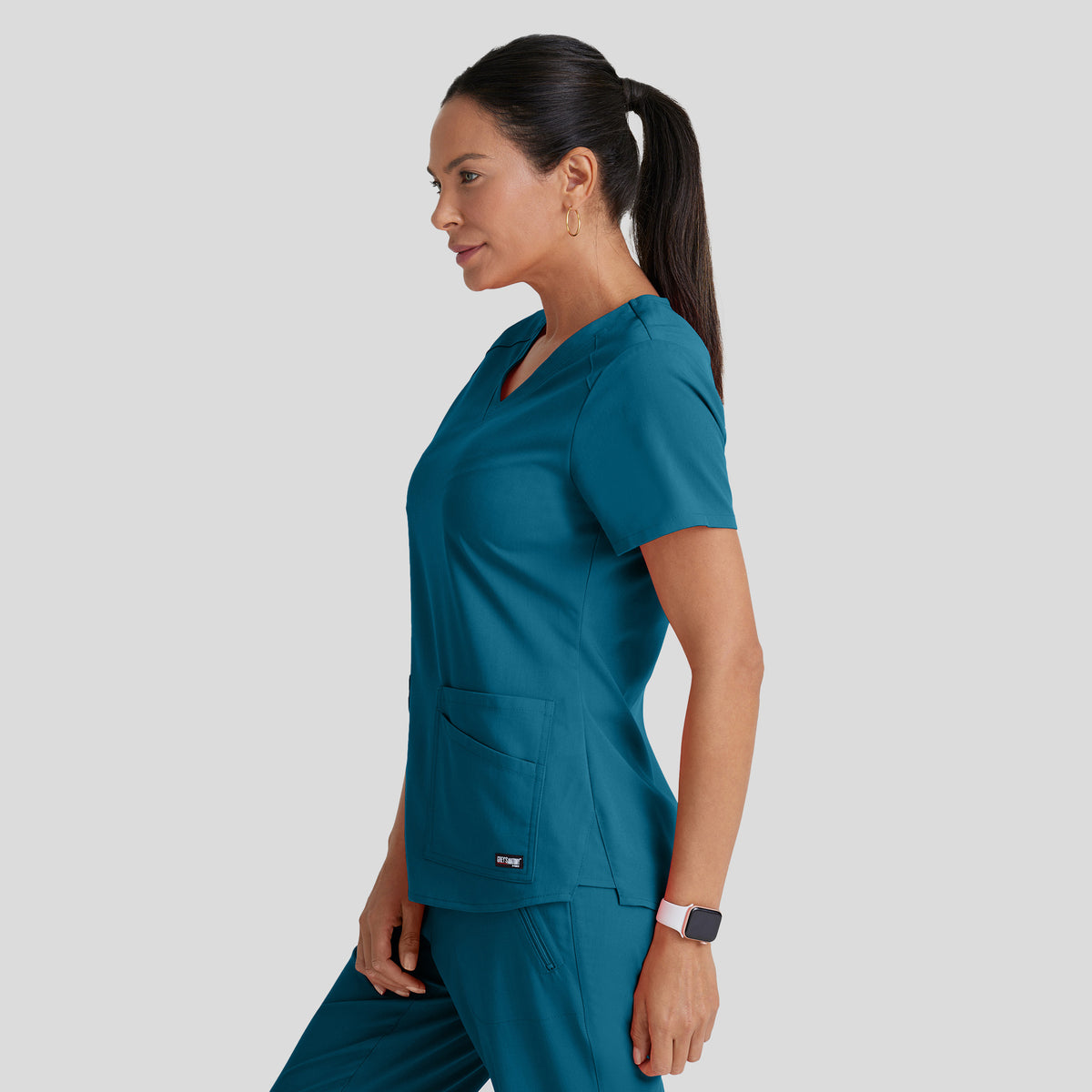 Emma 4-Pocket V-Neck Scrub Top | Bahama