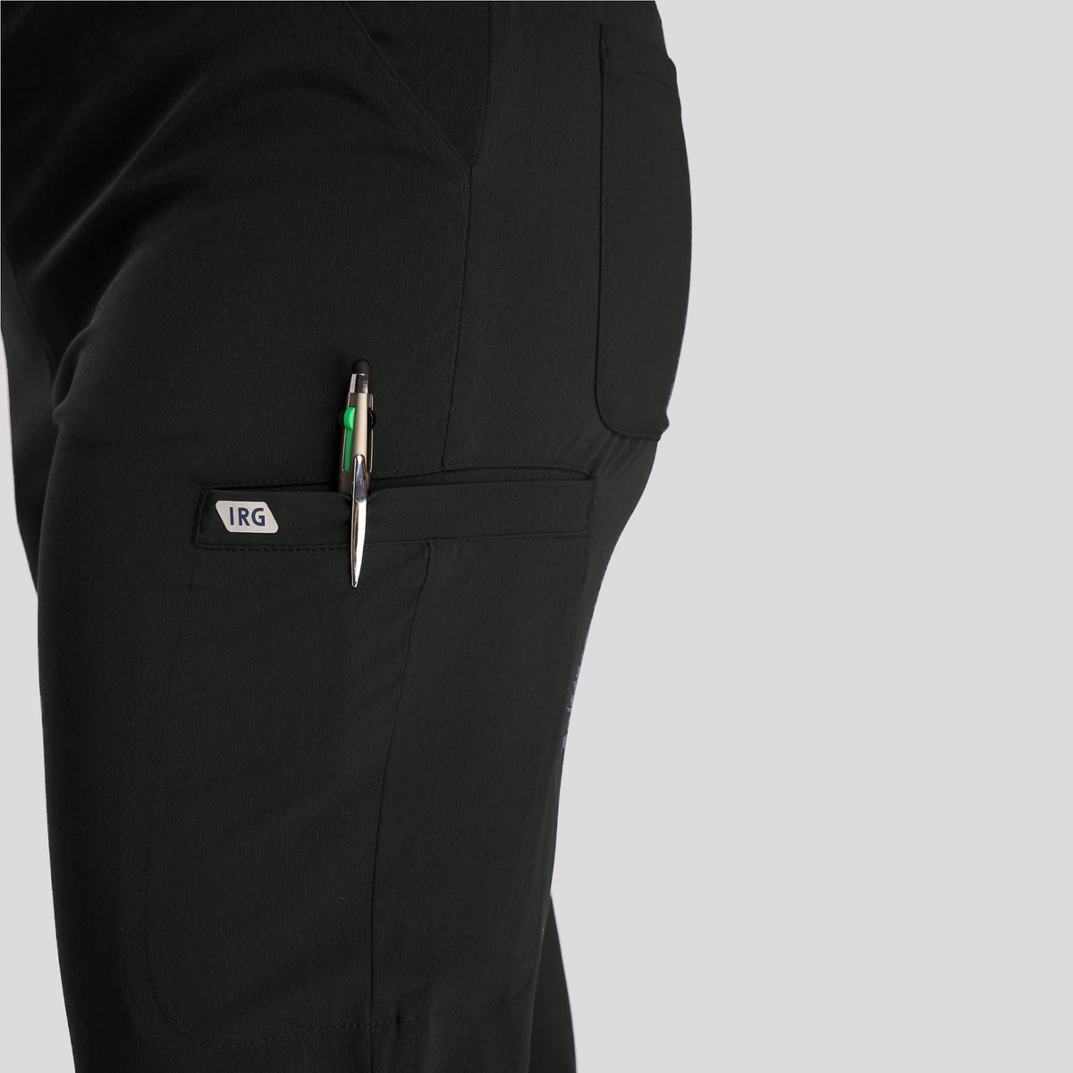 IRG_Elevate_181201_black_detail