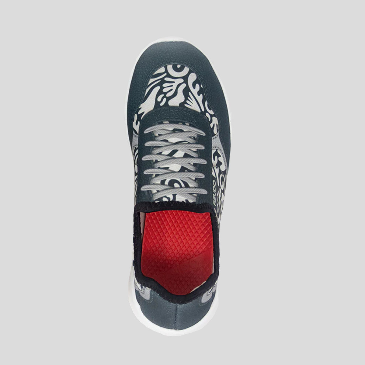Court | Black/White