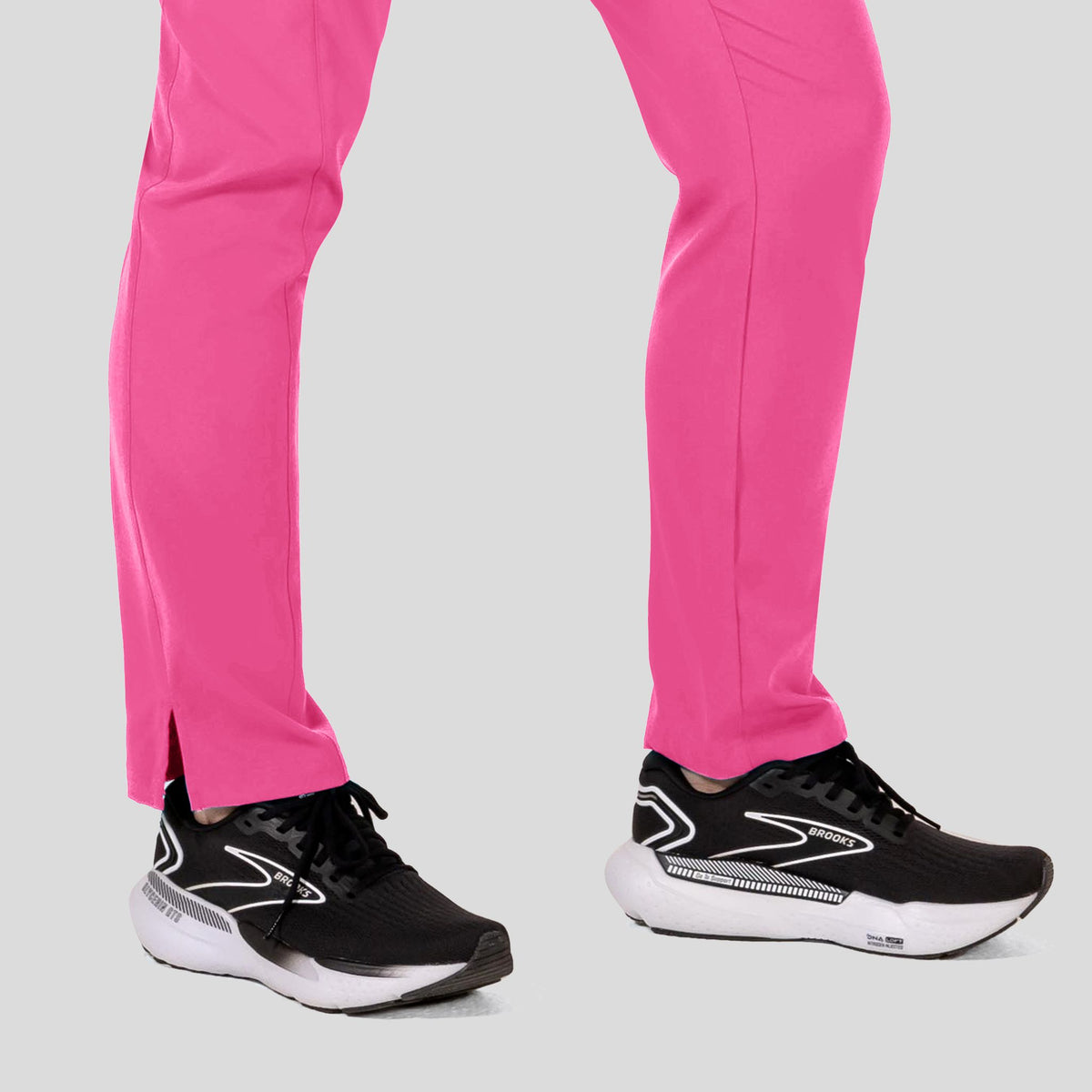 Women's Tapered Leg Pant | Shocking Pink