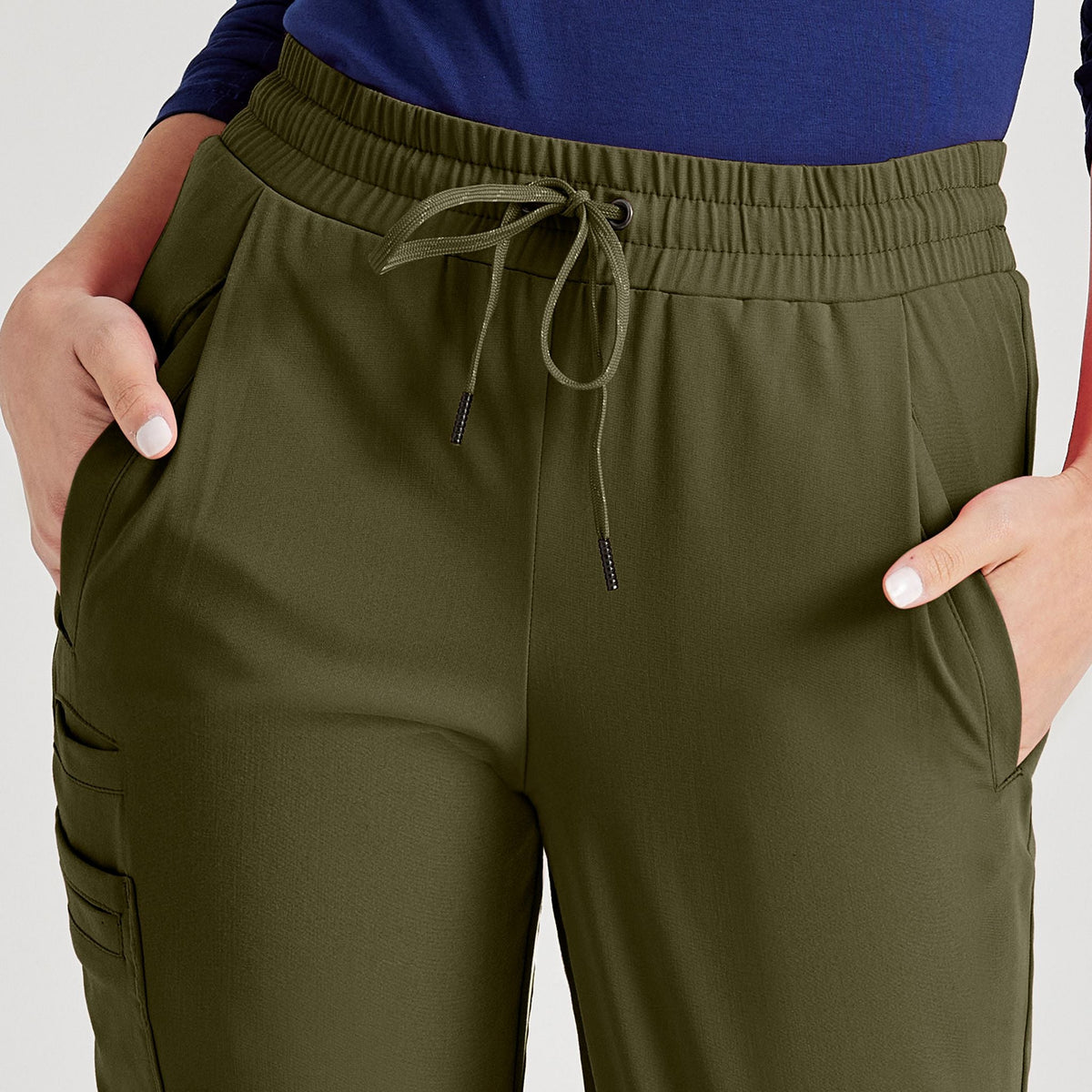 Unify_BUP606_olive_front_detail